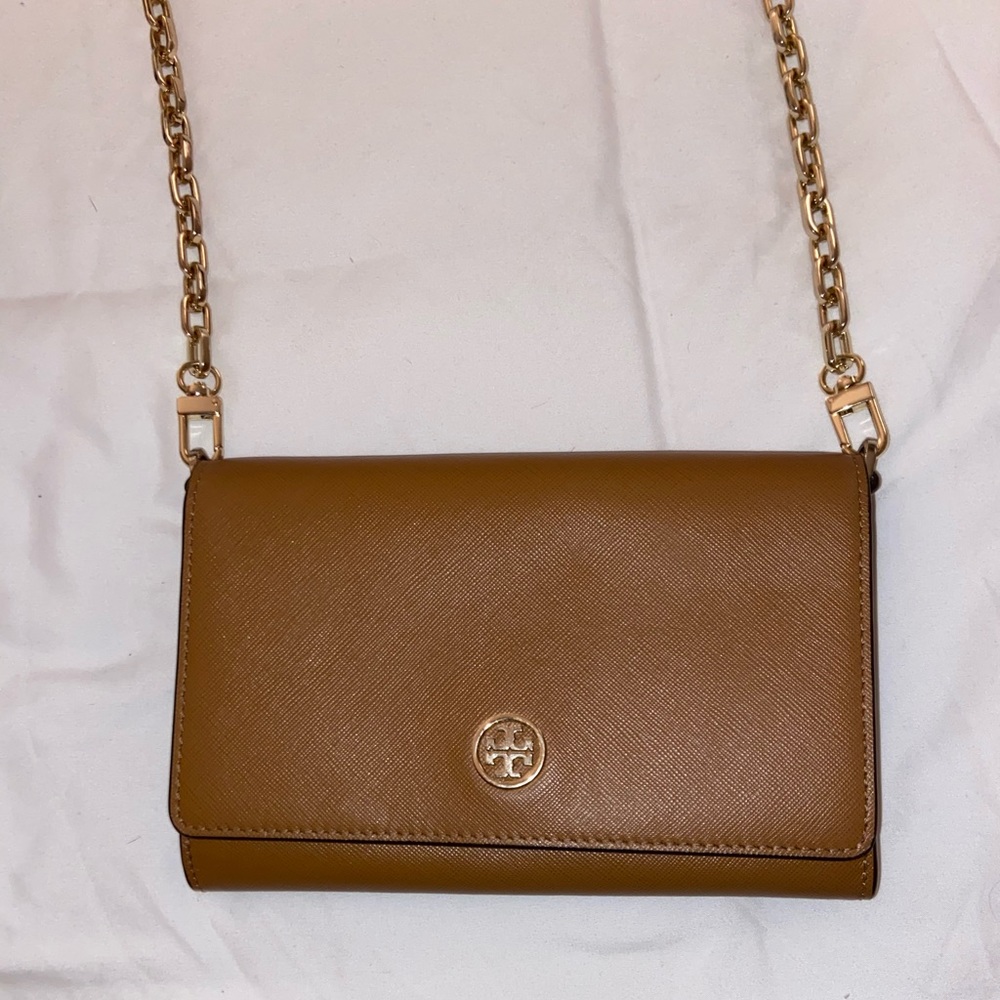 Tory Burch Robinson Chain Wallet